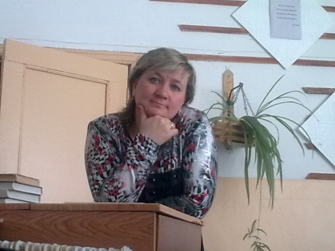 село лесниково курган. директор лицея в с. картинки лесниковский лицей.