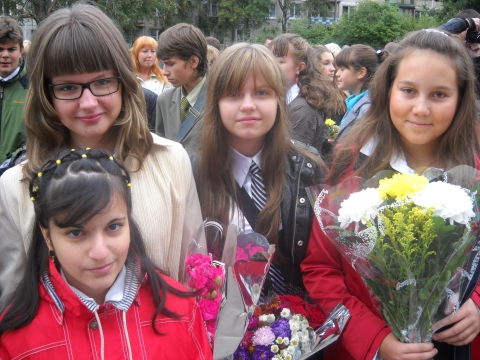 школа выпуск. школа 1121 бескудниково. сайт школы 2010 москва. школа 2010 сп 4 текстильщики. школа 2010 москва.