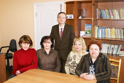 Школа 48 курск учителя. Педагоги 48 школы барнаул. Сош 48 каменева курск. Учителя школы номер 48. Лицей 48 калуга.