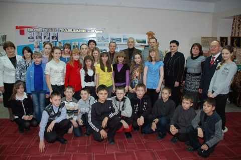 Юргинская школа 1. Школа 10 город юрга. Село юргинское тюменская область. Школа 3 юрга. Сайт юргинская сош.