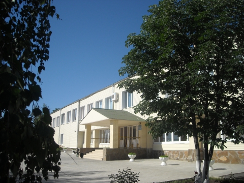 Школа 8 шолоховский белая калитва. Ростовская область шолоховская гимназия. Шолоховская сош. Школа 8 шолоховский. Станица базковская ростовская область.